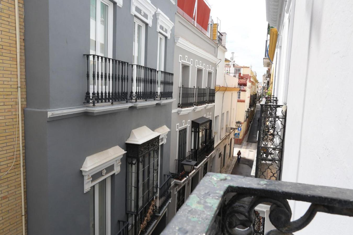 La Central Sevilla المظهر الخارجي الصورة